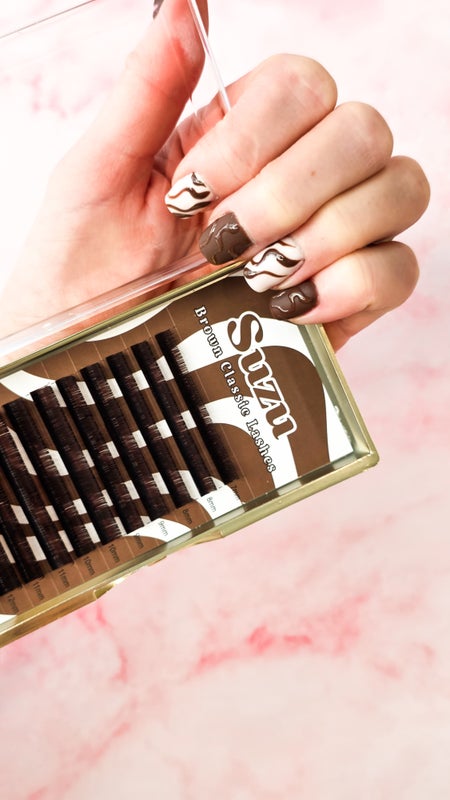 Suzu ruskeat klassiset ripset